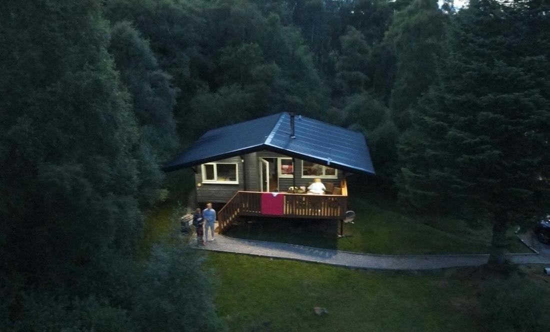 Ancarraig Lodges Дръмнадрочит Екстериор снимка